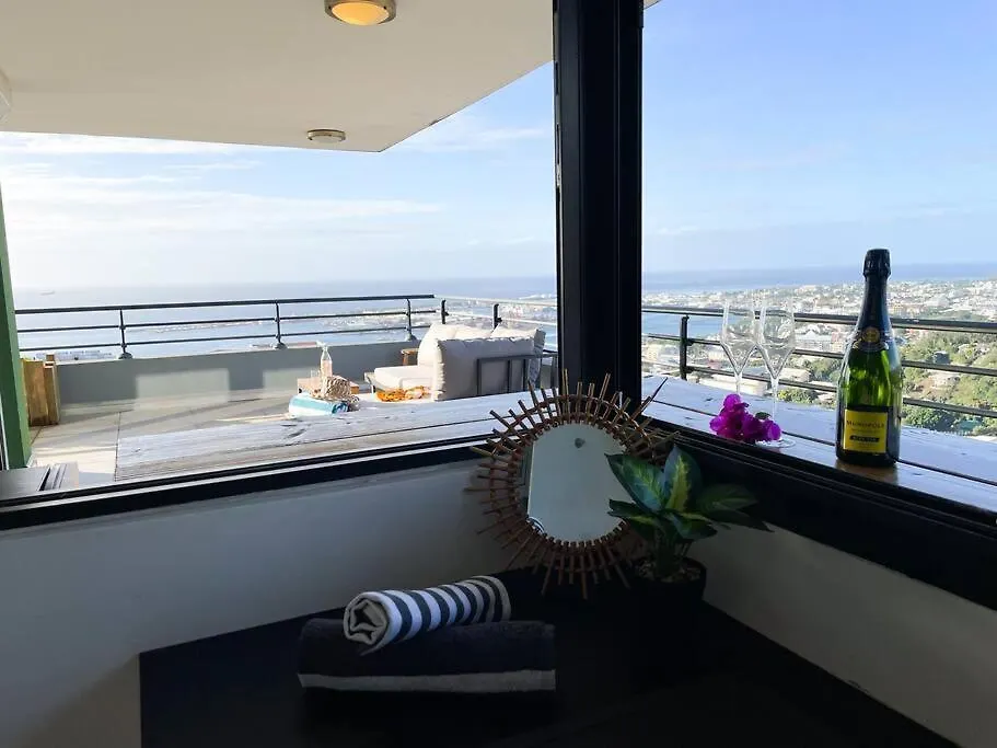 White Lotus Penthouse Apartment Papeete
